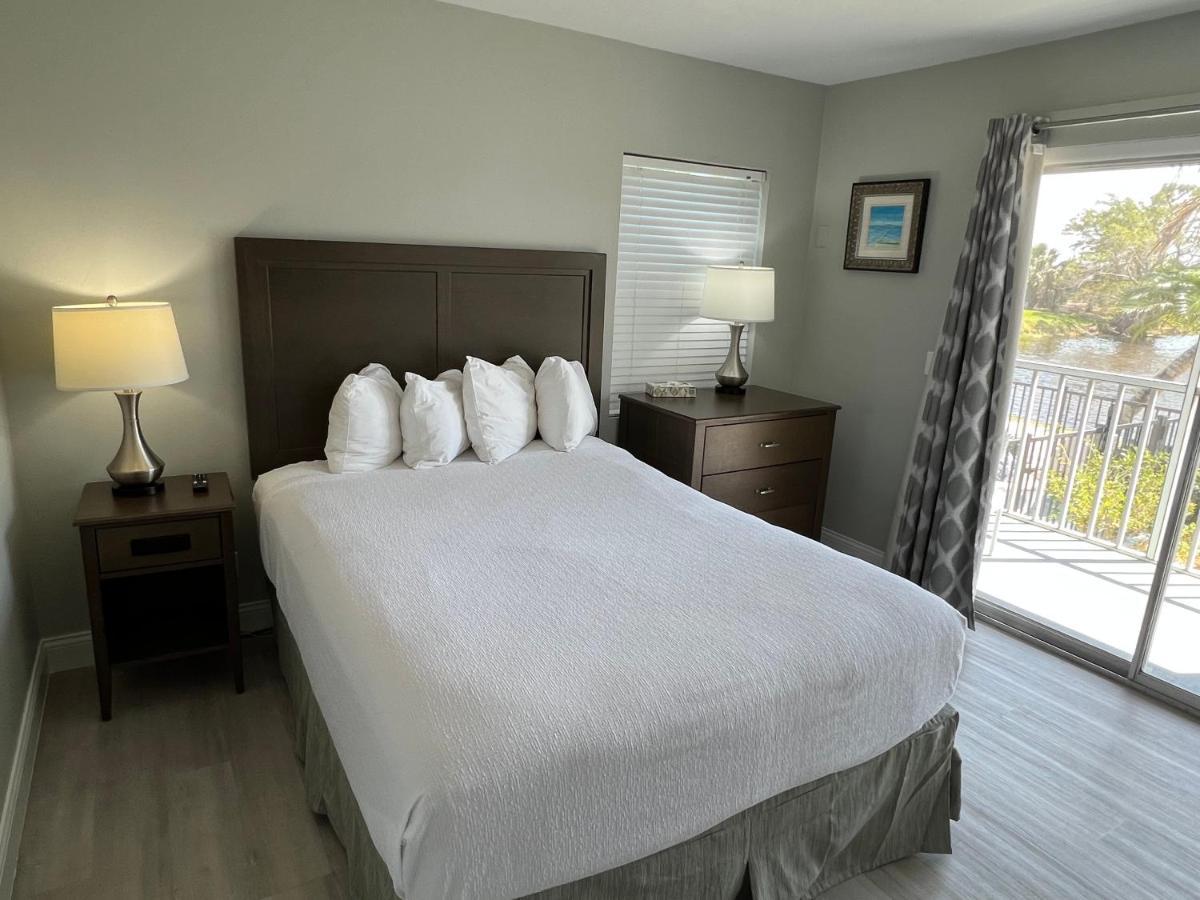 Marco Island Lakeside Inn Eksteriør billede