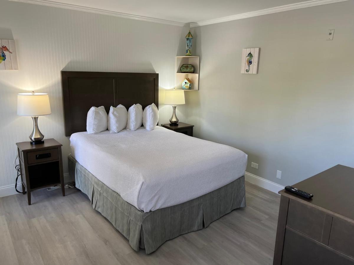 Marco Island Lakeside Inn Eksteriør billede