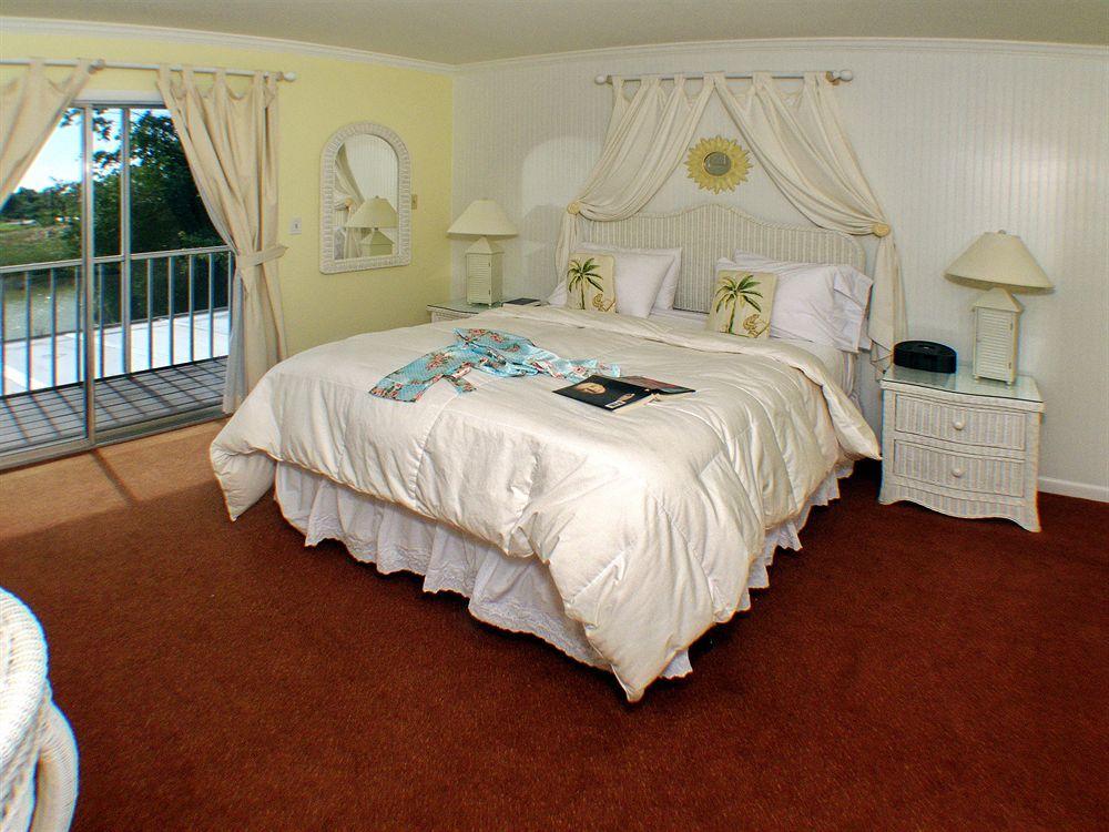 Marco Island Lakeside Inn Eksteriør billede