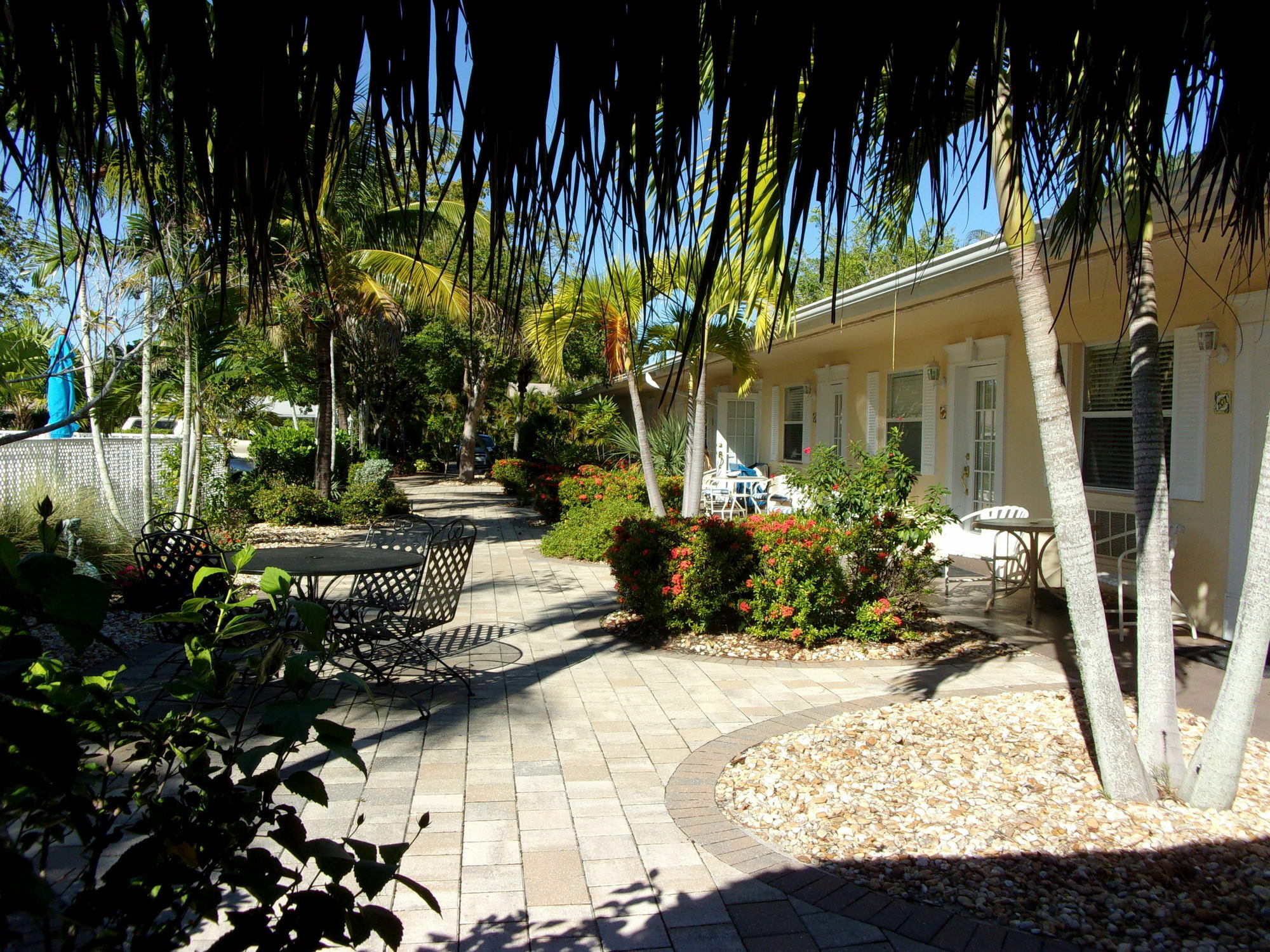 Marco Island Lakeside Inn Eksteriør billede