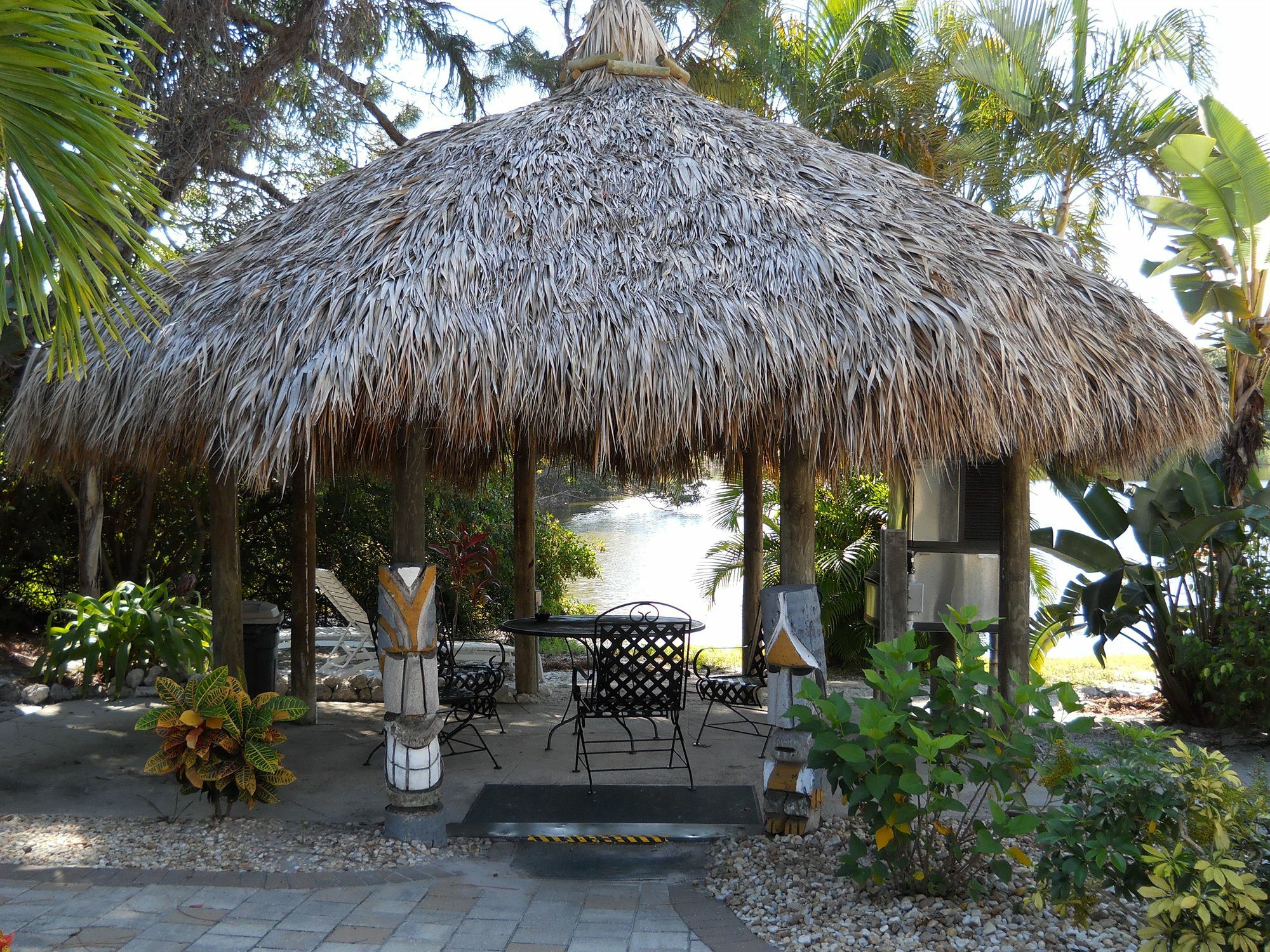 Marco Island Lakeside Inn Eksteriør billede