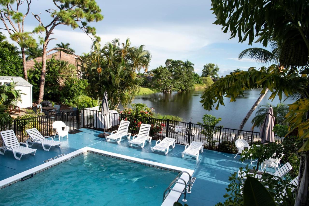 Marco Island Lakeside Inn Eksteriør billede